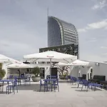 Yust Hotel