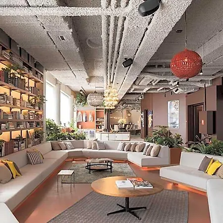 Hotel Yust